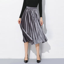 Fusta midi cu talie inalta, din catifea plusata, model plisat