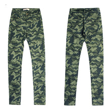 Jeans skinny imprimeu verde army, camuflaj, pantaloni de dama, pe corp, croiala tip creion, Camo jeans
